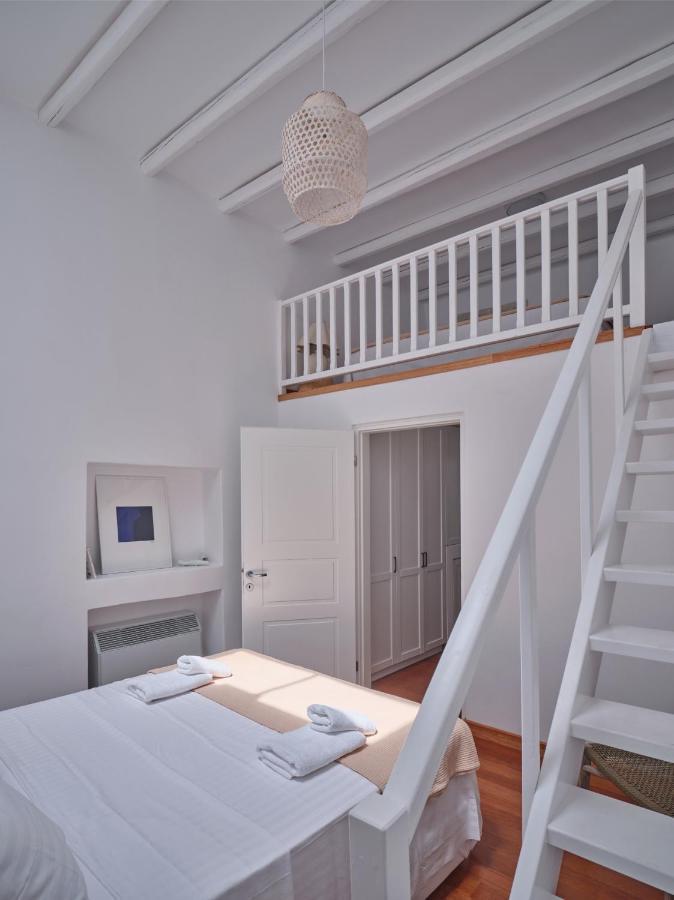 Retreat Paros - The Loft Apartment Ngoại thất bức ảnh